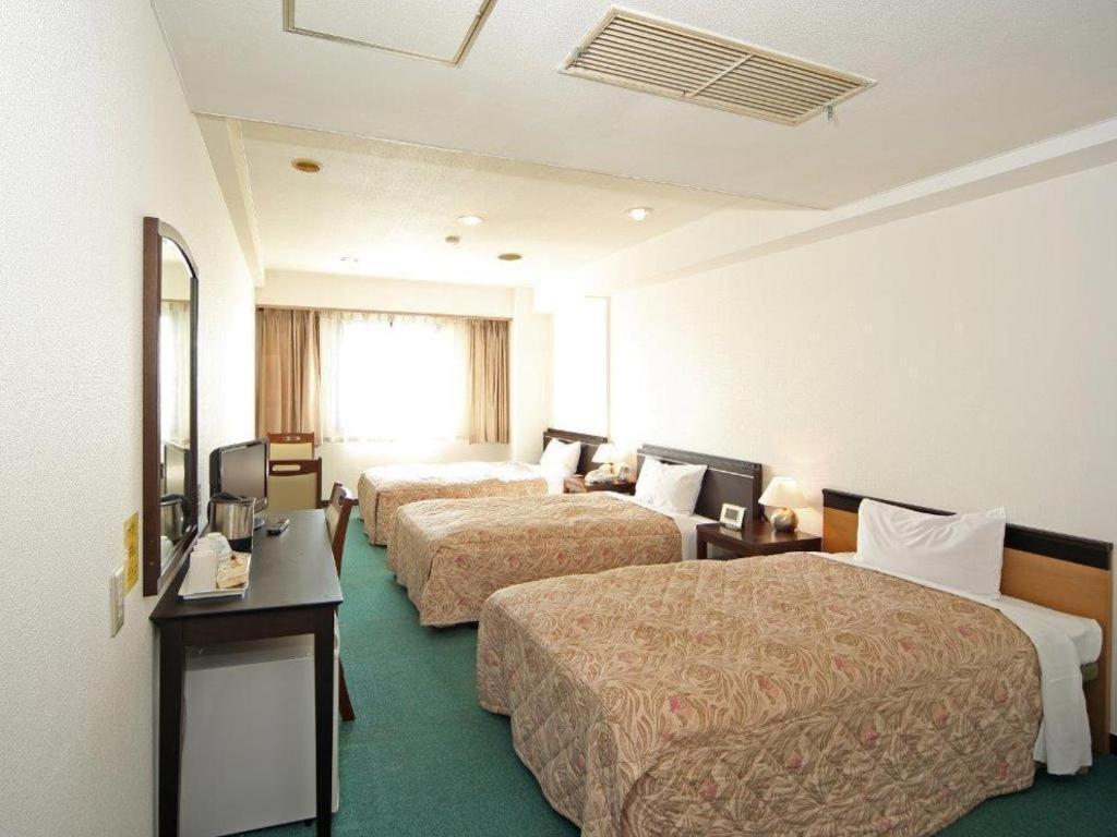 Hotel Yutaka Wing Izumisano Exterior foto